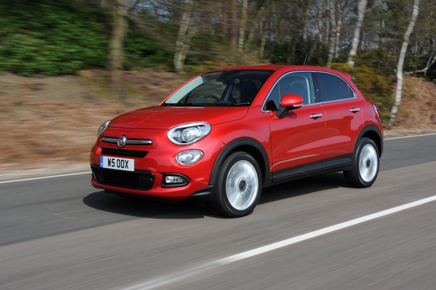  Fiat 500X 2015 года  (UK) (фото 26 из 31)